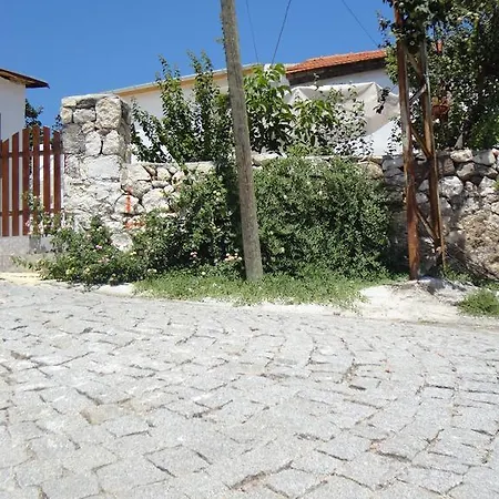 Kuecuek Ev Pansiyon Karaburun (Izmir)