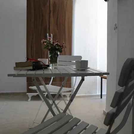 Kuecuek Ev Pansiyon Hotel de apartamente