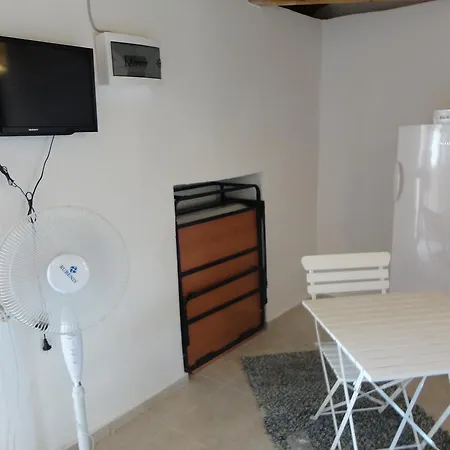 Kuecuek Ev Pansiyon Hotel de apartamente
