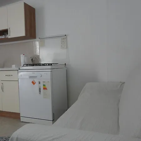 Kuecuek Ev Pansiyon *